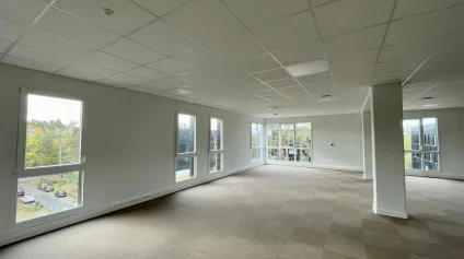 WE HUB - B4 - Offre immobilière - Arthur Loyd