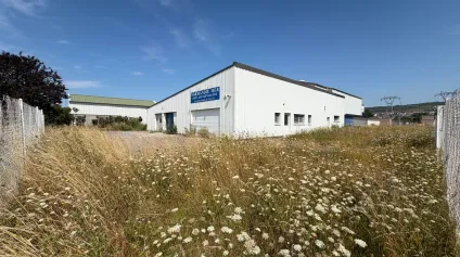 Locaux d'activité à vendre à LE TREPORT 76470 - Offre immobilière - Arthur Loyd