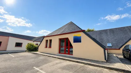 Bureaux à louer à LE MESNIL ESNARD 76240 - Offre immobilière - Arthur Loyd