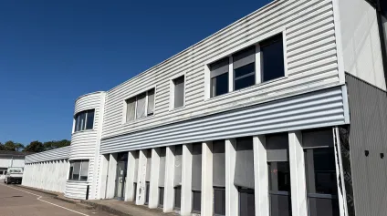Bureaux à louer à MARTIN EGLISE 76370 - Offre immobilière - Arthur Loyd
