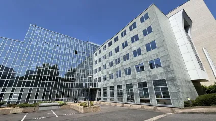 Bureaux à louer à Nanterre avec parkings et espaces climatisés - Offre immobilière - Arthur Loyd