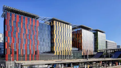 Bureaux neufs et très lumineux - Nombreux services de qualité - RER A au pied de l'immeuble - Green Office - Offre immobilière - Arthur Loyd