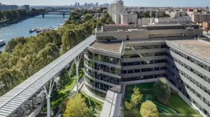 Bureaux à louer à Asnières-sur-Seine lumineux services complets et bien-être - Offre immobilière - Arthur Loyd