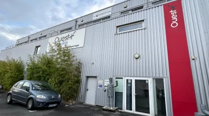 Locaux d'activité à louer à Nanterre grande hauteur sous plafond - Offre immobilière - Arthur Loyd