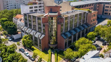 Bureaux et activités à vendre ou louer à Suresnes avec terrasses privatives - Offre immobilière - Arthur Loyd