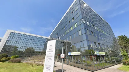 Bureaux à vendre à Nanterre dans immeuble rénové proche La Défense - Offre immobilière - Arthur Loyd