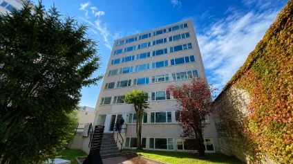 Bureau en location Neuilly-sur-Seine accès direct métro et bus - Offre immobilière - Arthur Loyd