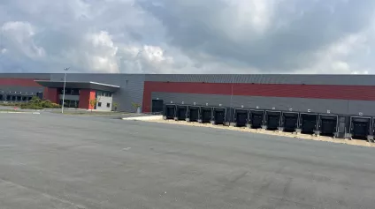 Surface logistique neuve à louer sur le port d'Oudalle - Offre immobilière - Arthur Loyd