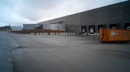 Accès direct A75 pour un entrepôt logistique - Offre immobilière - Arthur Loyd