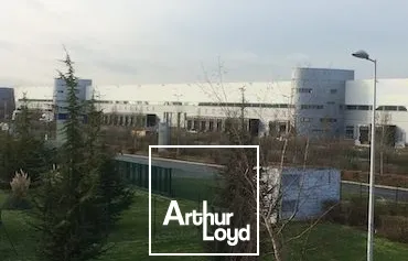 A louer plateforme logistique XXL - Offre immobilière - Arthur Loyd