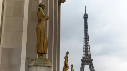 Bureaux à louer quartier Trocadéro, entre la Place de l’Étoile et la Tour Eiffel - Offre immobilière - Arthur Loyd
