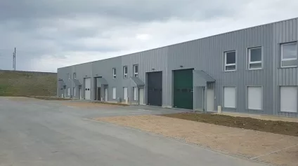 LOCAL D'ACTIVITE - ENTREPOT à LOUER de 267 m² - Offre immobilière - Arthur Loyd