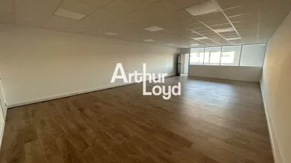 Bureaux à louer 90 m² Fréjus - Zone Pôle Excellence Jean Louis - Offre immobilière - Arthur Loyd