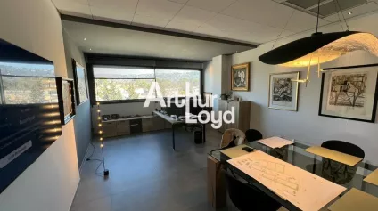 Location bureaux Prime 192 m² - Mouans Sartoux - Offre immobilière - Arthur Loyd