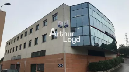 Locaux activité 589 m² à louer - Grasse - Quartier Val Martin - Offre immobilière - Arthur Loyd