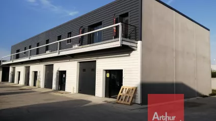 LOCAUX D'ACTIVITE À LA VENTE 383M² COLOMIERS - Offre immobilière - Arthur Loyd