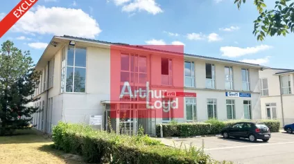 Vente investisseur - petit immeuble de bureaux SÉNART - Offre immobilière - Arthur Loyd