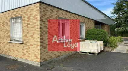 Opportunité à l'achat - local d'activité en pleine propriété - Offre immobilière - Arthur Loyd