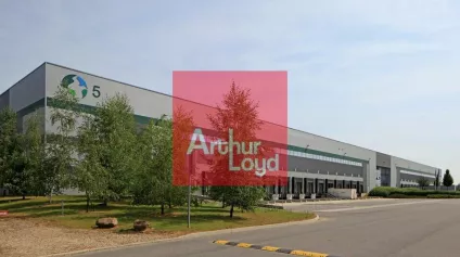 Site logistique à louer sur zone industrielle - Offre immobilière - Arthur Loyd