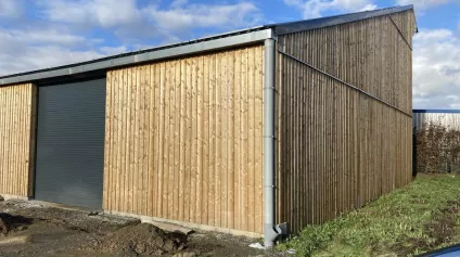 LOCAL D'ACTIVITE - ENTREPOT location à HONFLEUR 14600 - Offre immobilière - Arthur Loyd