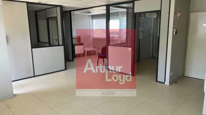 Bureaux Estillac 65 m2 - Offre immobilière - Arthur Loyd
