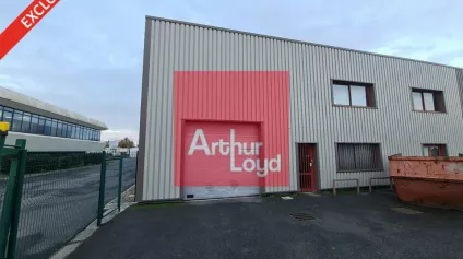 Atelier 300 m² en entrée de zone industrielle Melun - Offre immobilière - Arthur Loyd