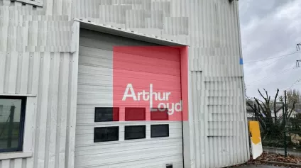Bâtiment indépendant à la location - Offre immobilière - Arthur Loyd