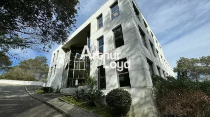Bureaux à louer 298 m² divisibles dès 149 m² - Sophia Antipolis - Offre immobilière - Arthur Loyd