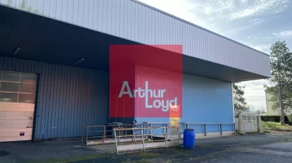 A vendre bâtiment indépendant proche commerces - Offre immobilière - Arthur Loyd