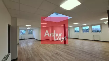 Plateau de bureaux 330m² à louer - Vaux-le-Pénil - Offre immobilière - Arthur Loyd