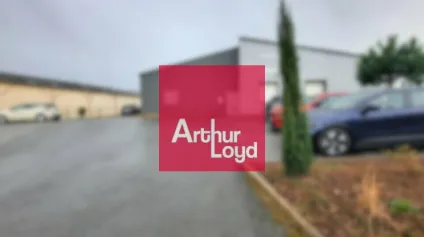 ROMAGNAT ZONE DE L'ARTIERE A LOUER LOCAL ACTIVITE 775 M² - BATIMENT INDEPENDANT - Offre immobilière - Arthur Loyd
