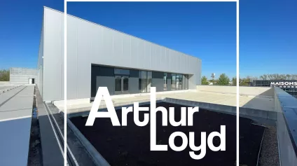 A LOUER - LOCAL COMMERCIAL 651 M² - BÈGLES RIVES D'ARCINS - Offre immobilière - Arthur Loyd