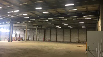 A LOUER - LOCAL DE STOCKAGE DE - 1300 m2 - SAINT-QUENTIN - Offre immobilière - Arthur Loyd