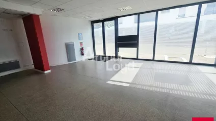 ANGERS proche centre ville bureaux de 260 m² situés au rez-de-chaussée à louer - Offre immobilière - Arthur Loyd
