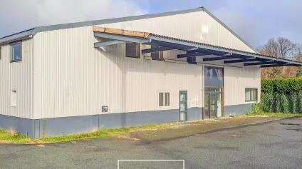 BUREAUX location à SAINT SORNIN LAVOLPS 19230 - Offre immobilière - Arthur Loyd