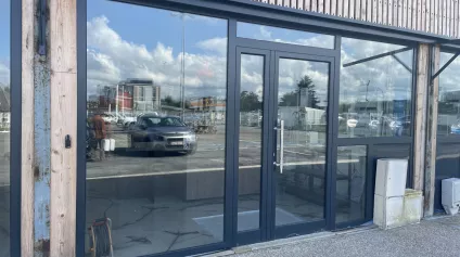 A LOUER BEAUVAIS - 100 À 300 M2 DE BUREAUX REFAITS À NEUFS - Offre immobilière - Arthur Loyd