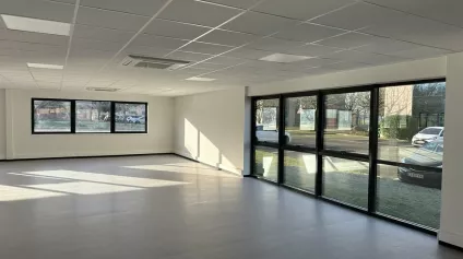 BUREAUX à LOUER de 445 m² - Offre immobilière - Arthur Loyd