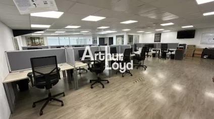 Location bureaux 210 m² - Roquebrune sur Argens - Offre immobilière - Arthur Loyd