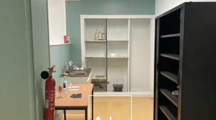 BUREAUX location et vente à TULLE 19000 - Offre immobilière - Arthur Loyd