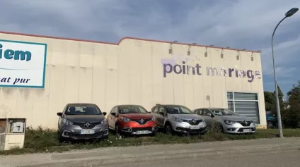 VIRIAT : Local d'activité ou de stockage de 1300 m2 à vendre ou à louer - Offre immobilière - Arthur Loyd