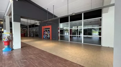 LOCAL COMMERCIAL à LOUER de 345 m² - Offre immobilière - Arthur Loyd