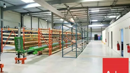 À VENDRE - LOCAL D'ACTIVITÉ DE 535M² - ZA CHASSENEUIL DU POITOU - Offre immobilière - Arthur Loyd