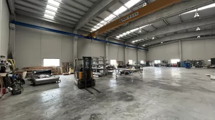 Locaux d'activité à louer - 1515 m2 - Perpignan Nord - Offre immobilière - Arthur Loyd