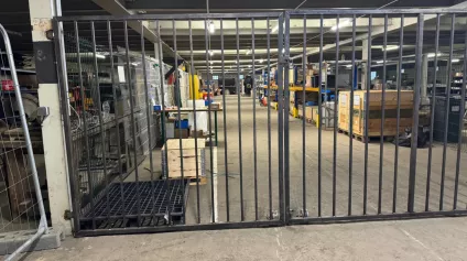 LOCAUX DE STOCKAGE A LOUER - 250 M2 - SAINT-QUENTIN - Offre immobilière - Arthur Loyd