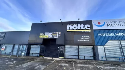 MACON SUD - LOCATION - LOCAL COMMERCIAL - LOYER PUR - Offre immobilière - Arthur Loyd