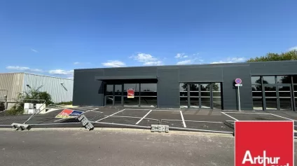 LOCAL COMMERCIAL à LOUER de 425 m² - Offre immobilière - Arthur Loyd