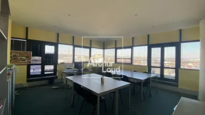 Secteur prisé - bureaux lumineux - Offre immobilière - Arthur Loyd