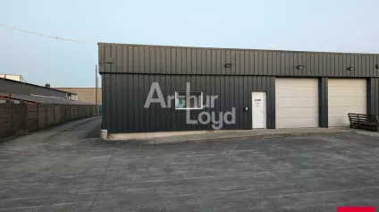 VEZIN LE COQUET - LOCAL D'ACTIVITE A LOUER - 390 m² - Offre immobilière - Arthur Loyd
