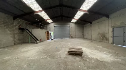 LOCAL D'ACTIVITÉS - BUREAUX - A LOUER - BEAUVAIS - Offre immobilière - Arthur Loyd