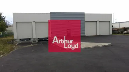 CLERMONT-FERRAND ZONE DES GRAVANCHES A LOUER LOCAL ACTIVITE 1950 M² - DEUX QUAIS - Offre immobilière - Arthur Loyd